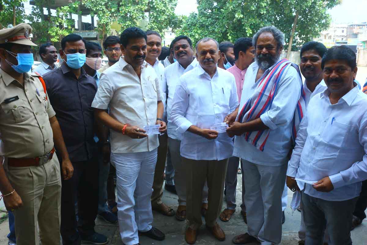 అన్నదాతల కోసమే రైతన్న సినిమా