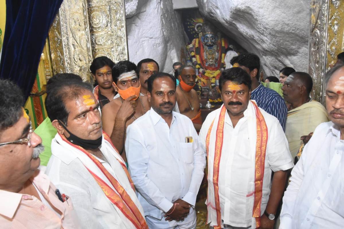 Komuravelli | సీఎం కేసీఆర్ కృషితో దివ్య క్షేత్రాలుగా ఆలయాలు : మంత్రి తలసాని శ్రీనివాస్ యాద‌వ్‌