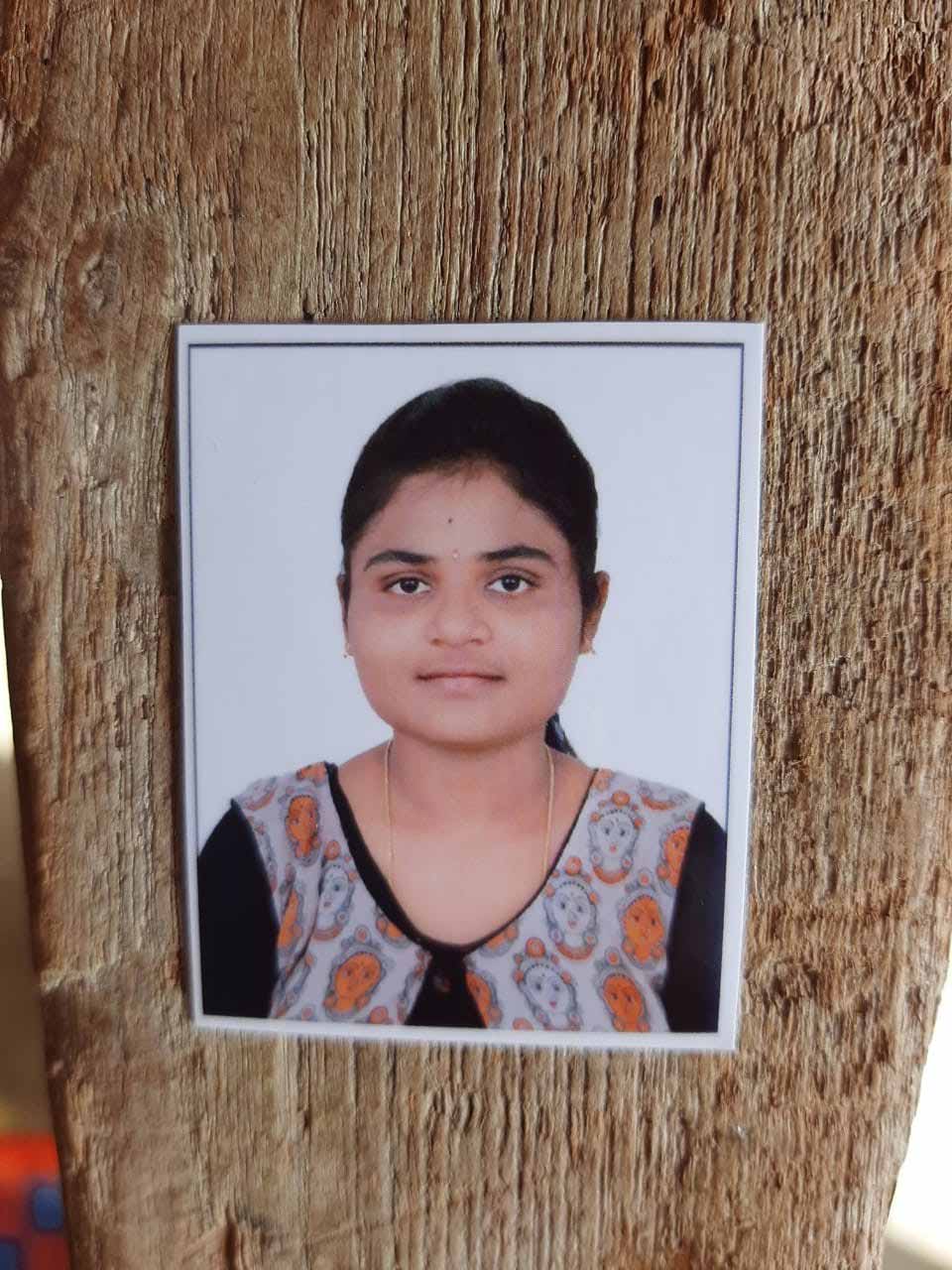 ఎంటర్‌ ప్రెన్యూర్‌ పరీక్షల్లో గిరిజన యువతి ప్రతిభ