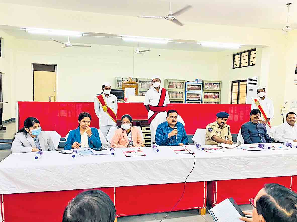 13న లీగల్‌ సర్వీసెస్‌ మెగా క్యాంపు