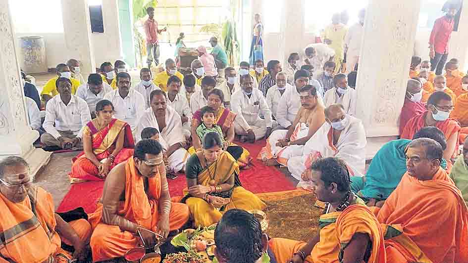 ప్రతిష్ఠాపనోత్సవాలకు అంకురార్పణ