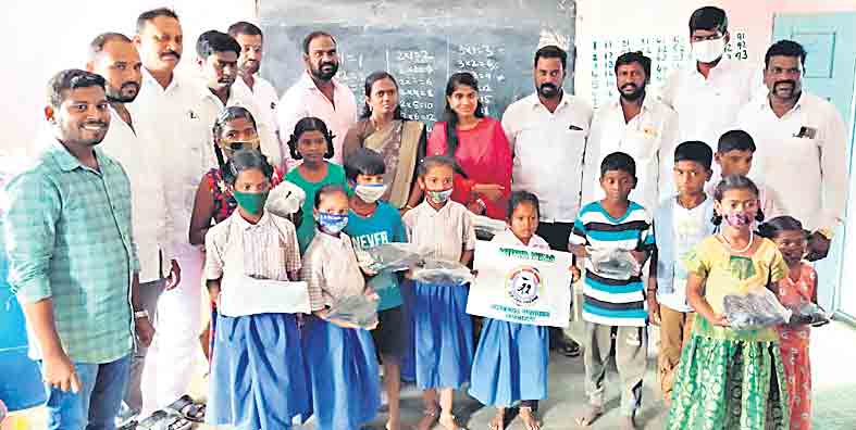 స్వేచ్ఛా వేదిక సేవలు అభినందనీయం