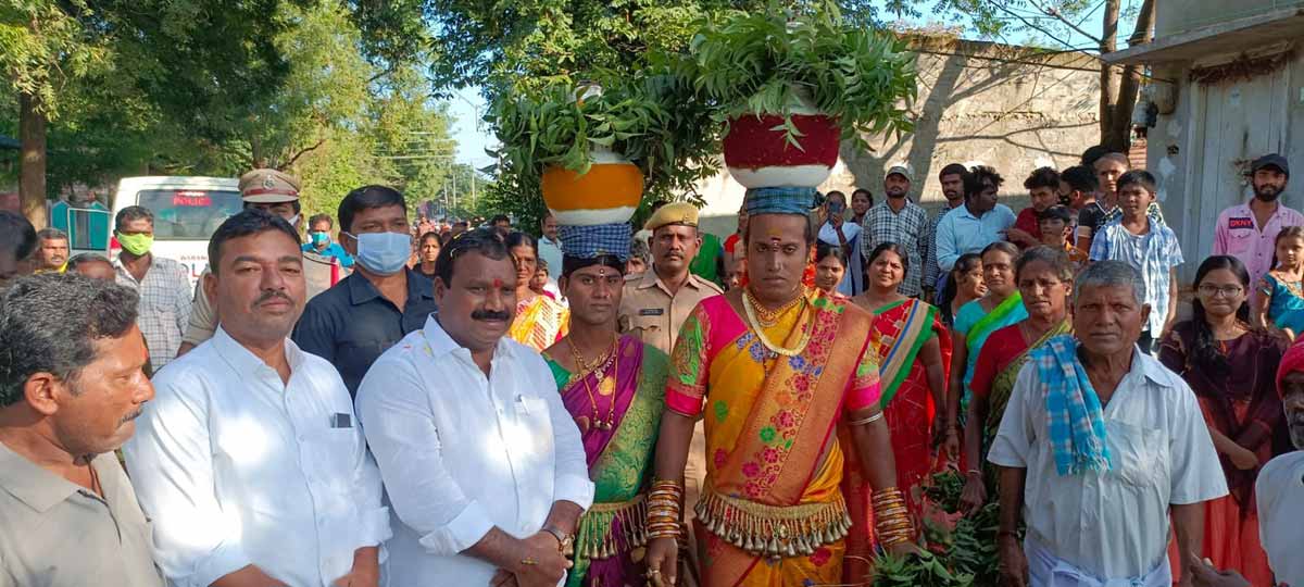 అండగా ఉంటాం.. అధైర్యపడొద్దు