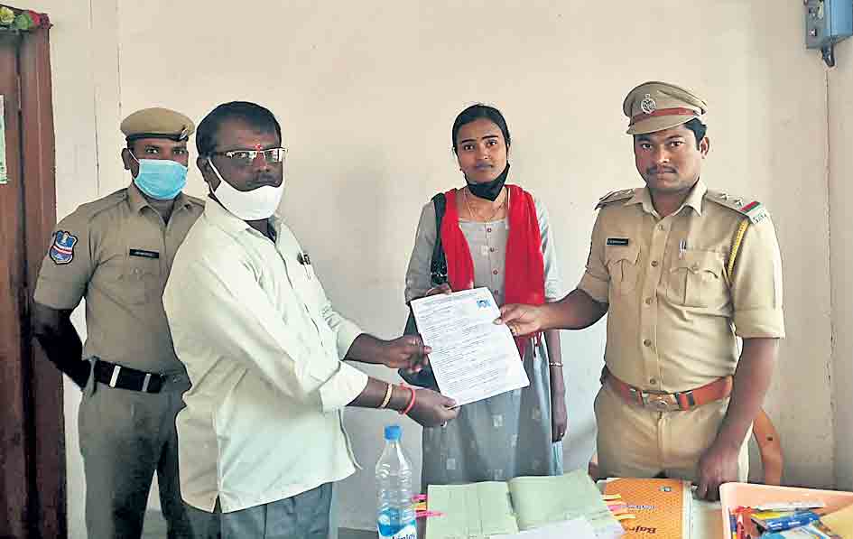 ఎక్సైజ్‌ శాఖ కొత్త ‘స్టోర్‌’