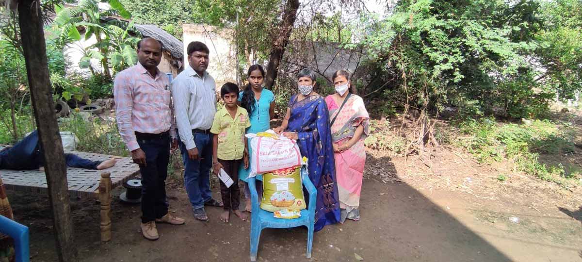 అనాథ పిల్లలకు అండగా ఉంటాం