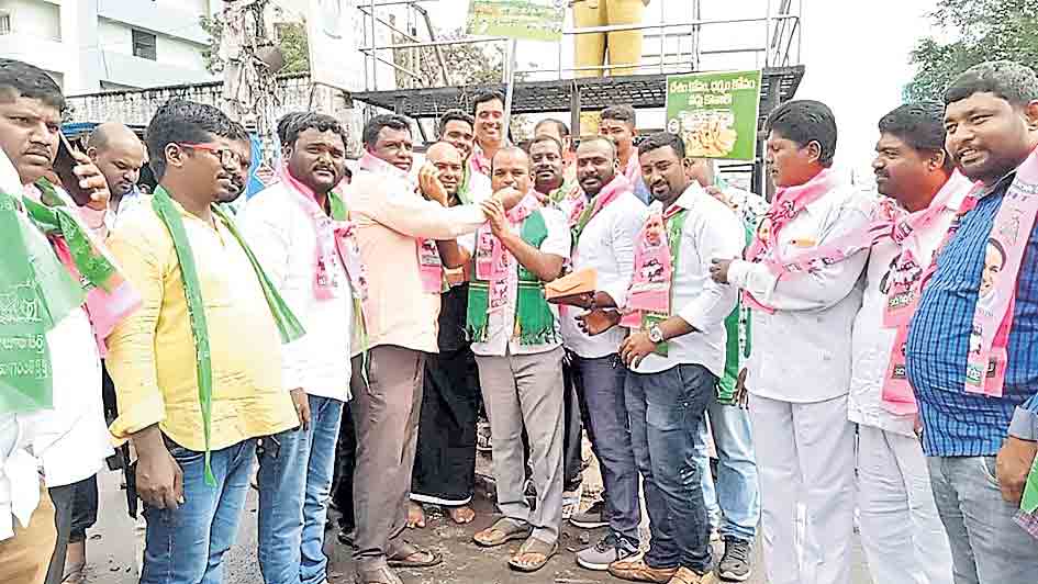 రైతుల పోరాట ఫలితమే..