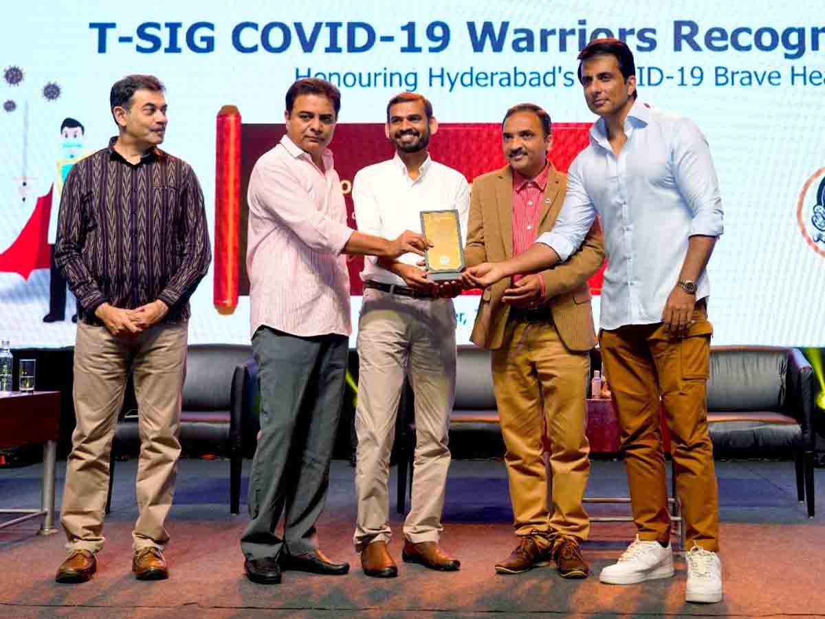 Rangareddy : శ్రీరామచంద్ర మిషన్‌ సంస్థకు కొవిడ్‌-19 వారియర్‌ అవార్డు