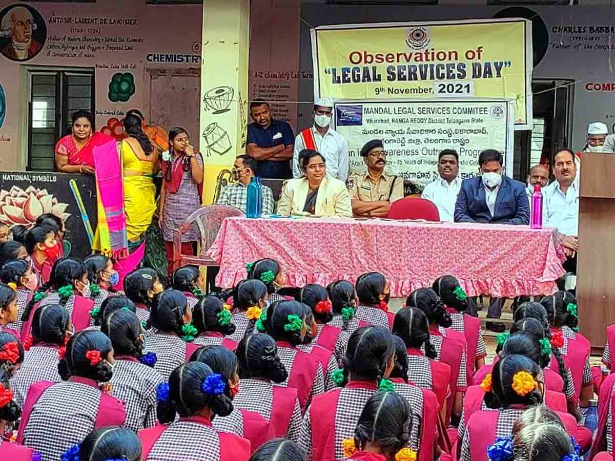 Vikarabad : బాల్య వివాహాల నిర్మూళనకు ప్రతి ఒక్కరూ కృషి చేయాలి.. 12వ అదనపు న్యాయమూర్తి పద్మ