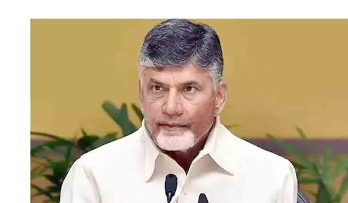 స్థానికేతరులను బయటకు పంపించండి.. ఎస్‌ఈసీ, డీజీపీకి చంద్రబాబు లేఖ