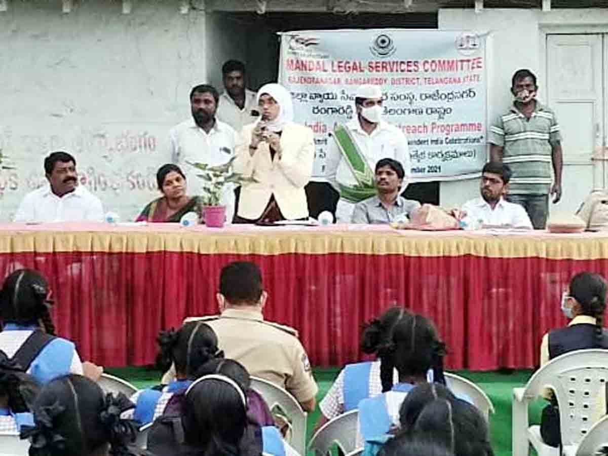 Moinabad : న్యాయ వ్యవస్థలపై ప్రతి ఒక్కరికి అవగాహన ఉండాలి.. న్యాయ మూర్తి రుబినా పాతీమా