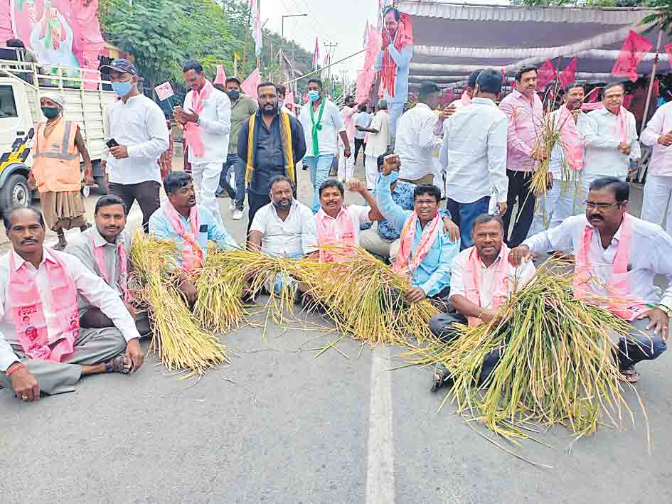 కేంద్ర ప్రభుత్వంమే రైతుల నుంచి ధాన్యం కొనాలి