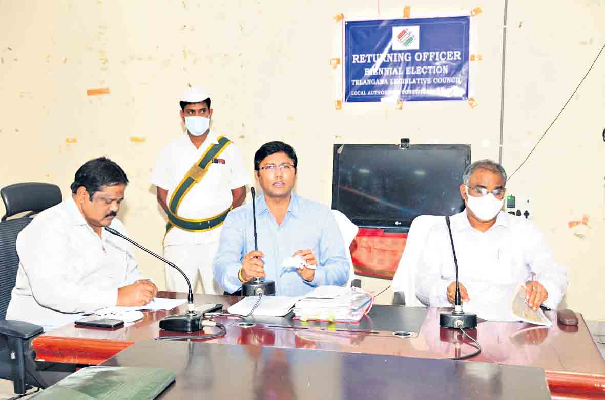 ఇద్దరి నామినేషన్ల తిరస్కరణ