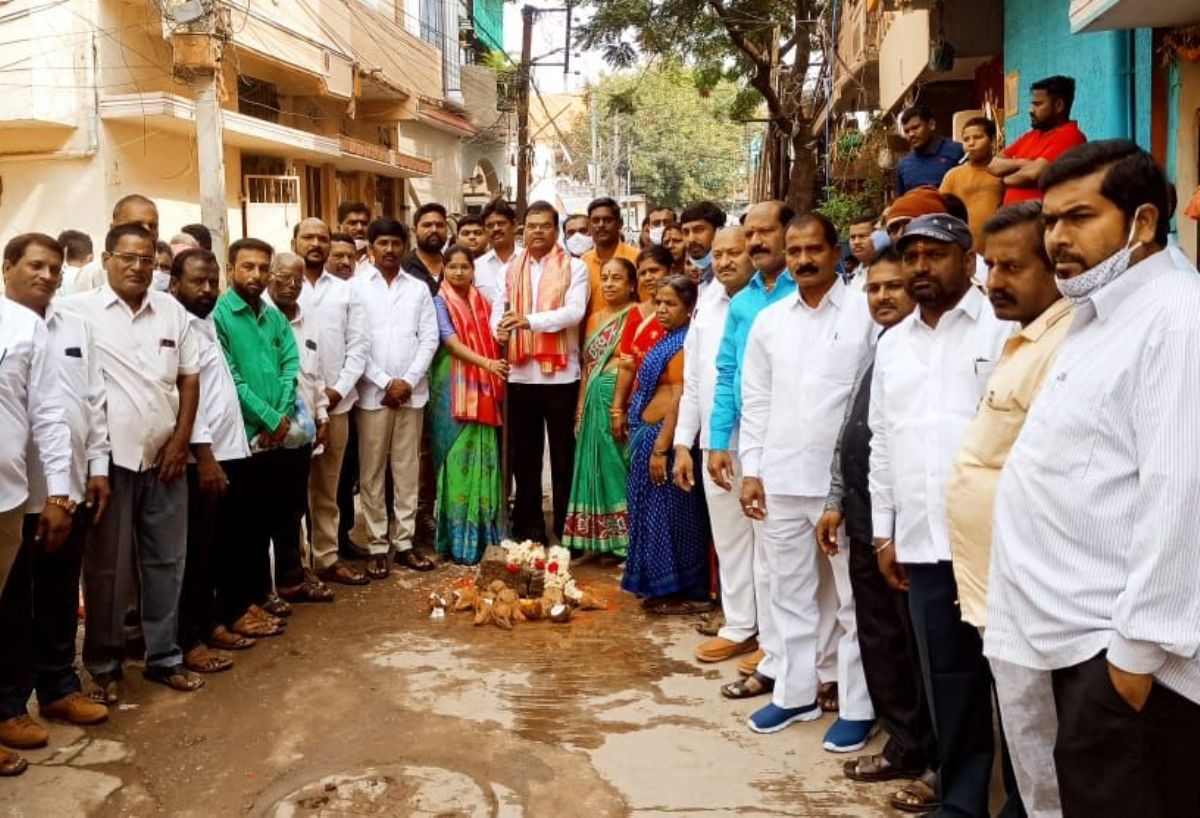 Development | రహదారుల అభివృద్ధి వేగవంతం : ఎమ్మెల్యే కాలేరు వెంకటేశ్‌