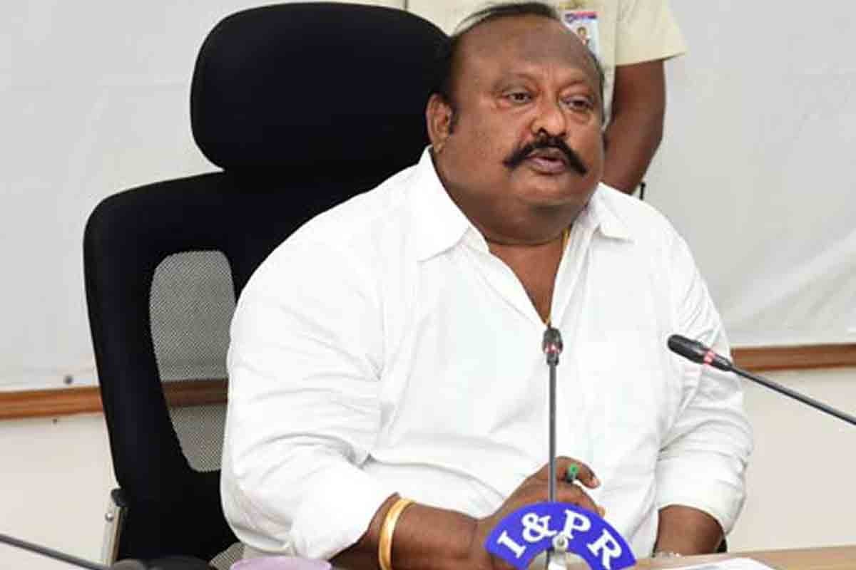 కొనుగోలు కేంద్రాల వద్ద టోకెన్‌ సిస్టం ఏర్పాటు చేయలేదు.. మంత్రి గంగుల