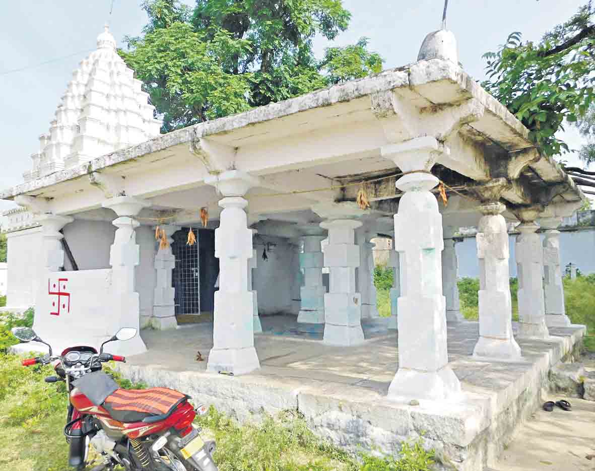 చారిత్రక సంపద.. శిథిలం