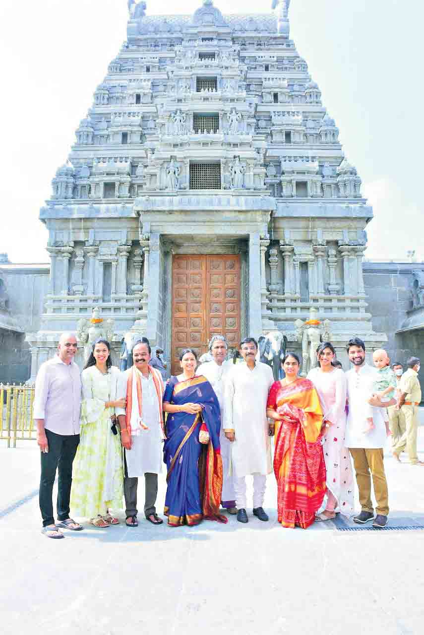 యాదాద్రి.. ఇలలో వైకుంఠపురం