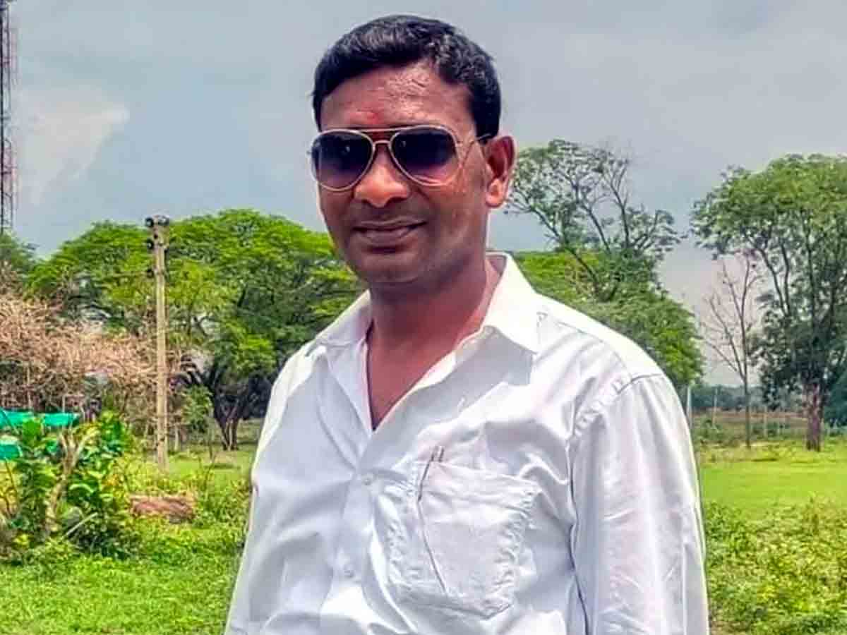 Bhupalpally : గణపురంలో ప్రభుత్వ ఉద్యోగి ఆత్మహత్య