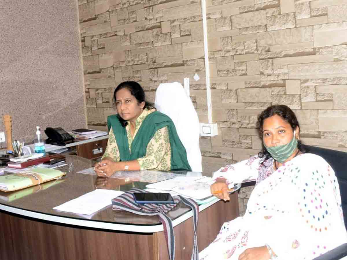 Bhupalpally : ఎమ్మెల్సీ ఎన్నికలు సజావుగా జరిగేలా చూడండి.. జిల్లా సంయుక్త కలెక్టర్‌ స్వర్ణలత