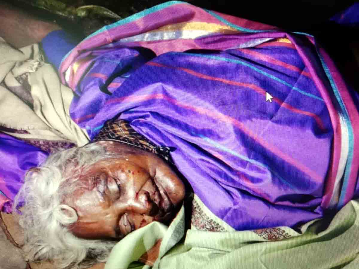 Crime : రోడ్డు ప్రమాదంలో వృద్ధురాలి మృతి