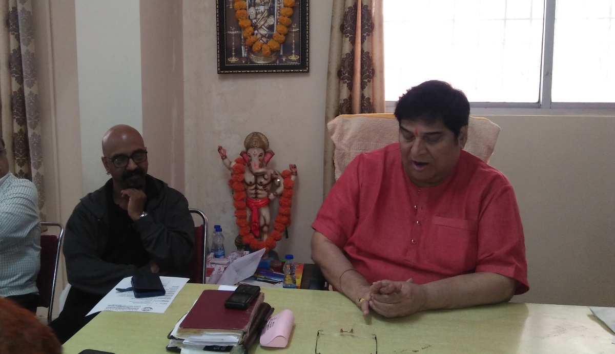 Stage actors | ఔత్సాహిక రంగస్థల నటీనటులకు ఉచిత శిక్షణ