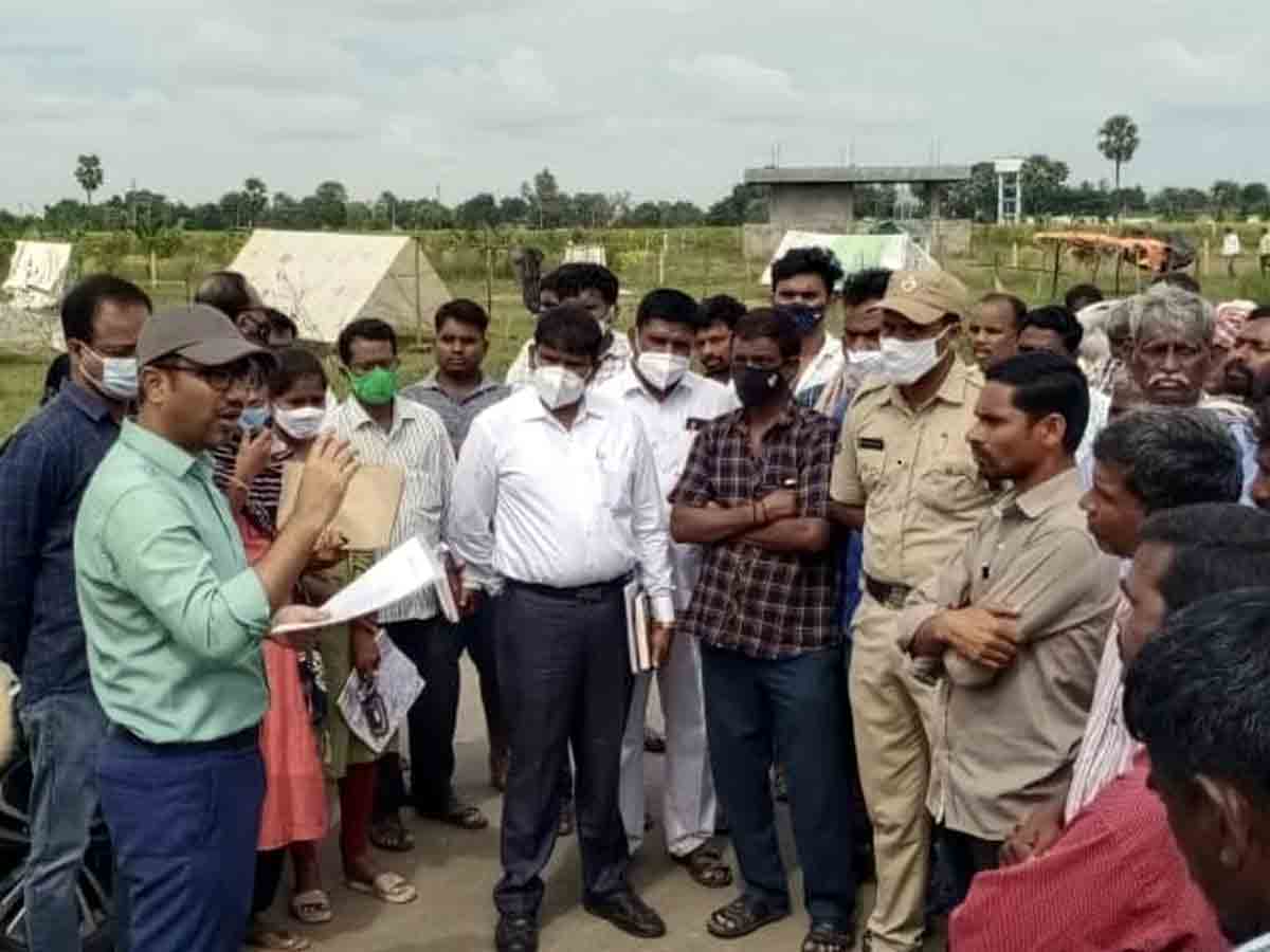 Bhupalpally : అక్రమ నిర్మాణాలు చేపడితే కఠిన చర్యలు.. జిల్లా అడిషనల్‌ కలెక్టర్‌ దివాకర్‌