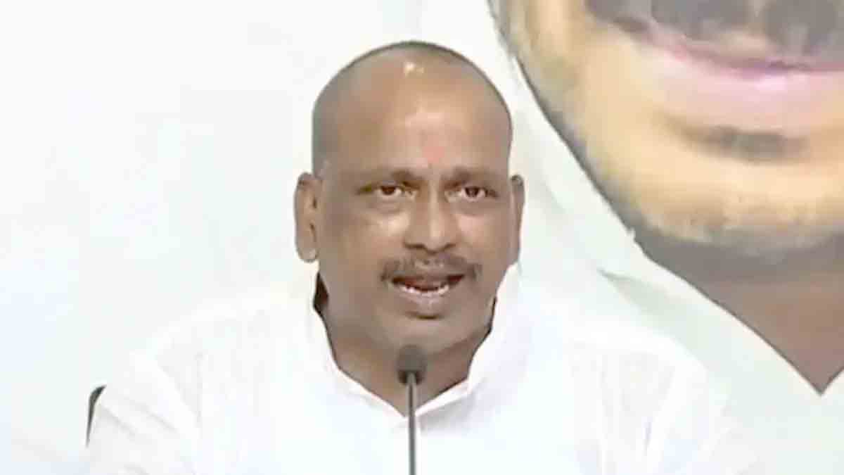 టీడీపీ అక్రమాలపై ఈసీకి ఫిర్యాదు ..