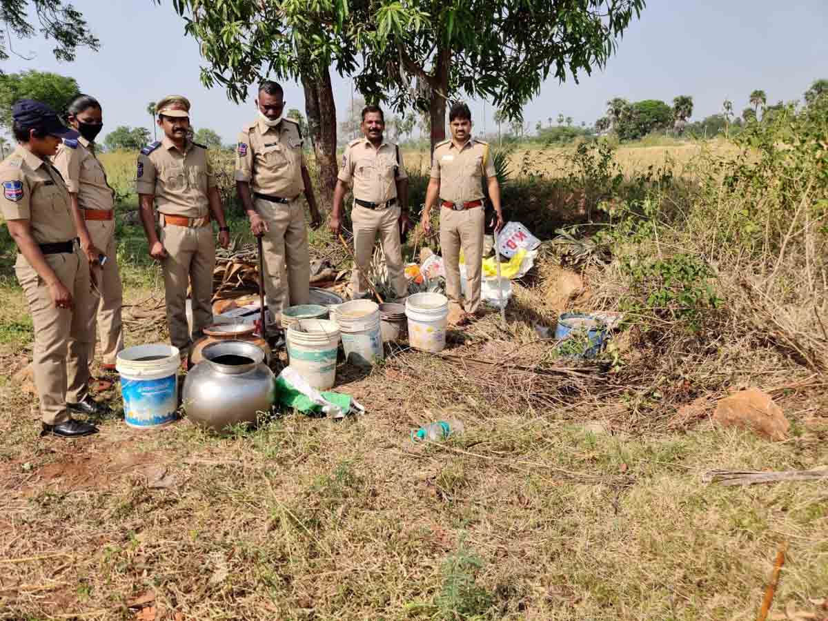 సారా అంతం సగౌరవ జీవనం