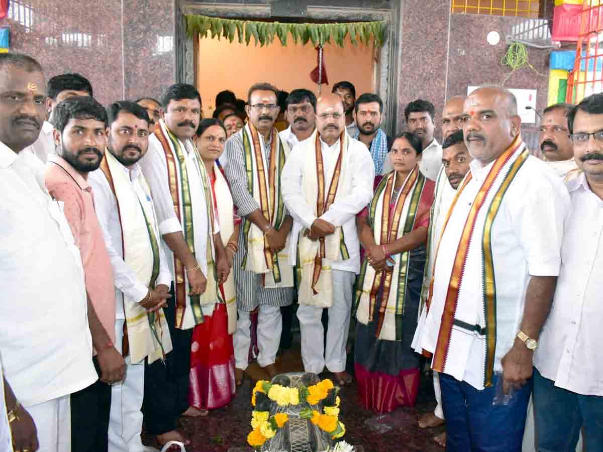 Rangareddy : దేవాలయాల అభివృద్ధికి కృషి.. ఎమ్మెల్యే మంచిరెడ్డి కిషన్‌రెడ్డి