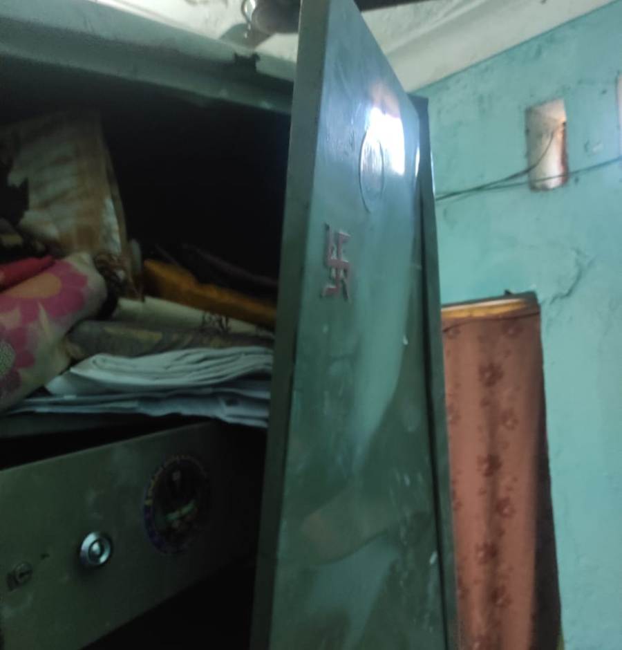 House theft | నల్లకుంట మాజీ కార్పొరేటర్‌ ఇంట్లో చోరీ