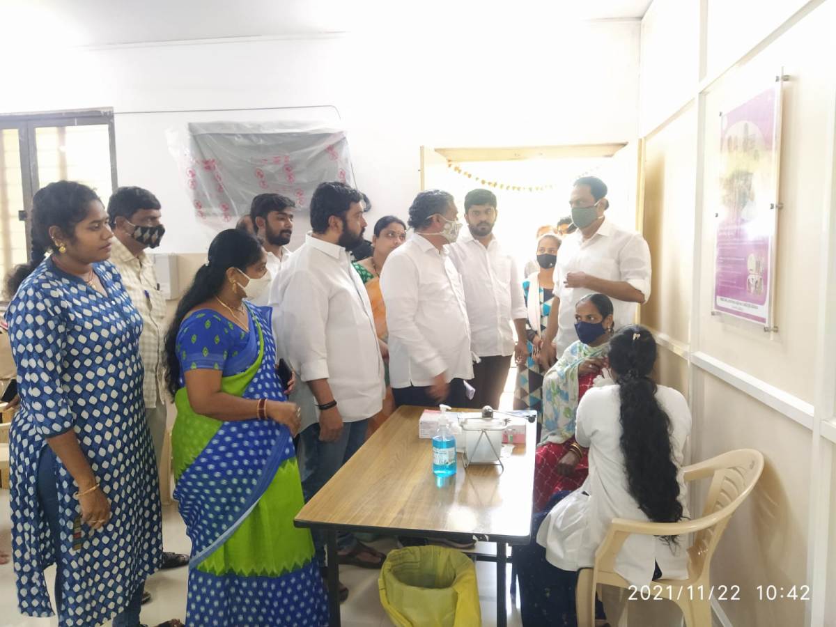 Vaccination | వ్యాక్సిన్‌తో కరోనా మహమ్మరిని తరిమికొట్టాలి : ఎమ్మెల్యే మాగంటి గోపినాథ్