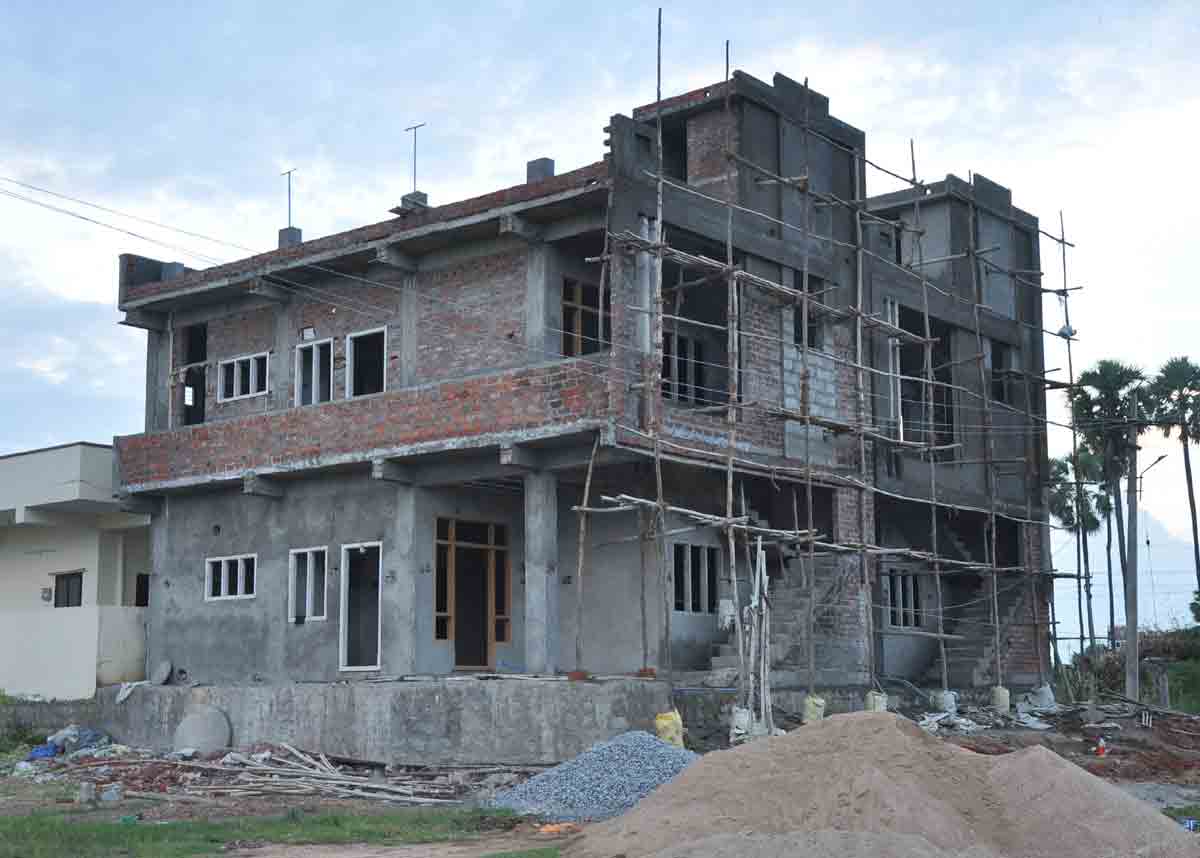 ఇల్లు కట్టి చూడు!