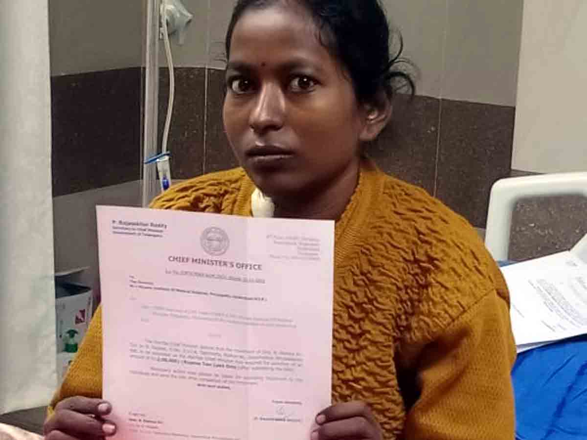 Bhupalapally : అనారోగ్యంతో చికిత్స పొందుతున్న మహిళకు ఎల్‌ఓసీ..