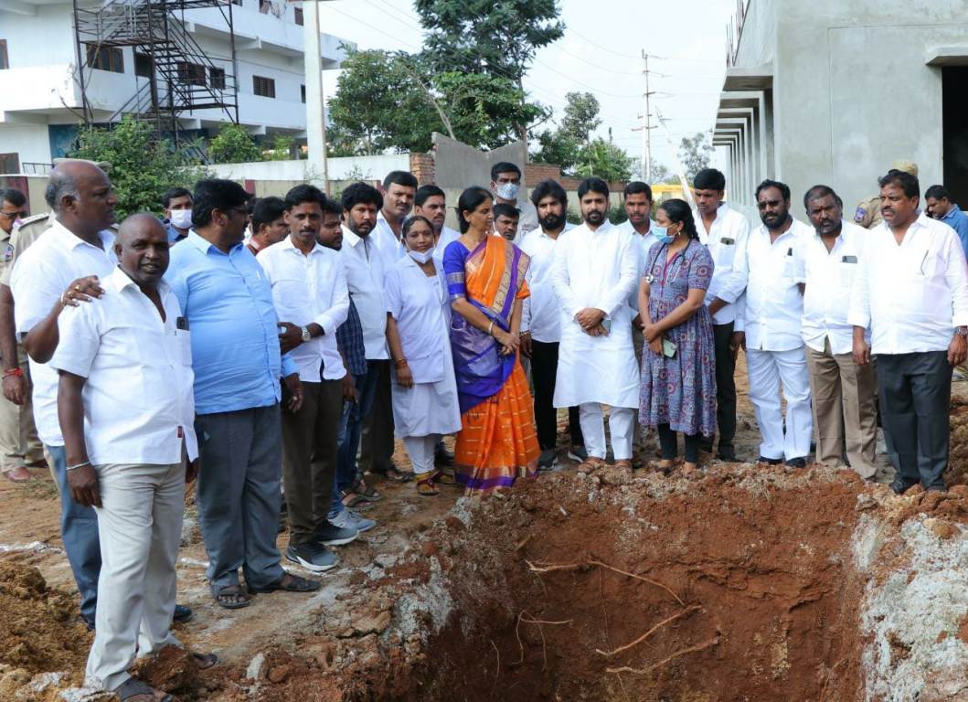 Oxygen plant | విద్యా వైద్య రంగానికి ప్రభుత్వం పెద్దపీట :  మంత్రి సబితాఇంద్రారెడ్డి