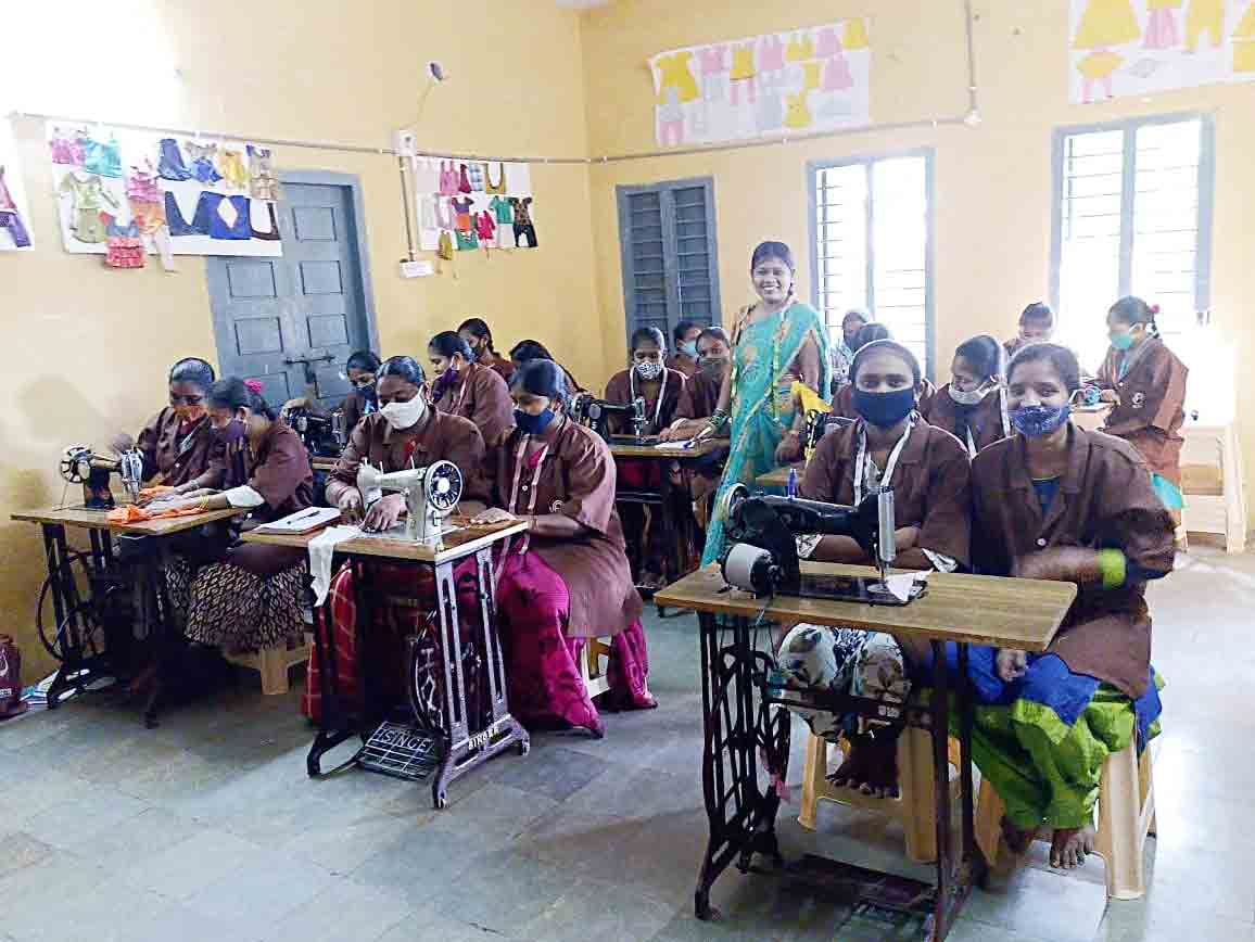 నైపుణ్యం పెంచి.. ఉపాధి కల్పించేలా..