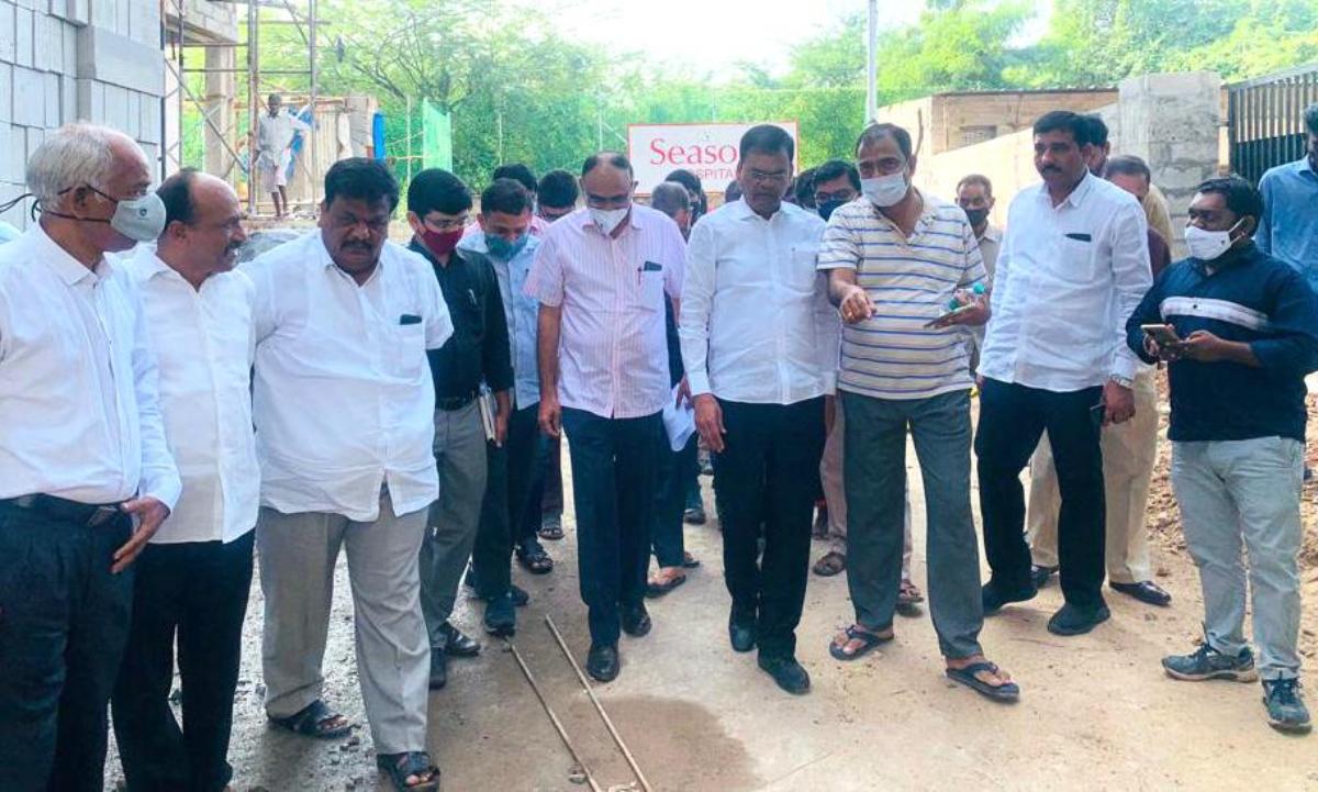 Drainage problem | డ్రైనేజీ సమస్య శాశ్వత పరిష్కారానికి కృషి : ఎమ్మెల్యే కాలేరు వెంకటేశ్‌