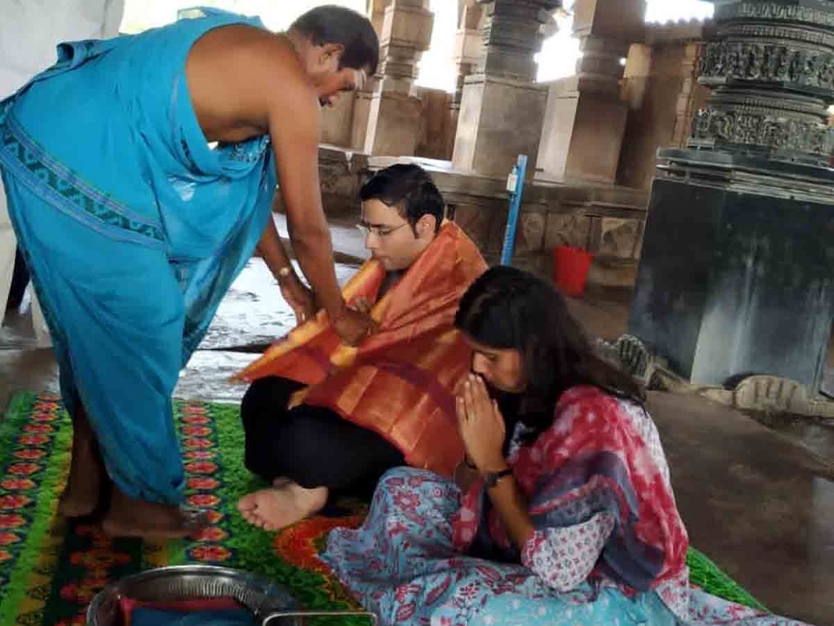 Mulugu : రామప్ప శిల్పాలు అద్భుతం.. భూపాలపల్లి కలెక్టర్‌ భవేష్‌ మిశ్రా