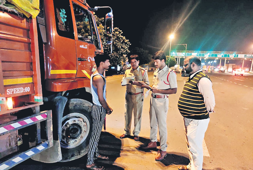 తెలంగాణకు ఏపీ ధాన్యం!