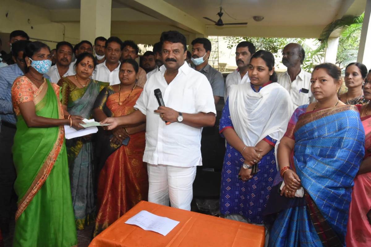 Kalyana lakshmi | అన్ని వర్గాల ప్రజల సంక్షేమమే తెలంగాణ రాష్ట్ర ప్రభుత్వలక్ష్యం : మంత్రి తలసాని శ్రీనివాస్ యాద‌వ్‌