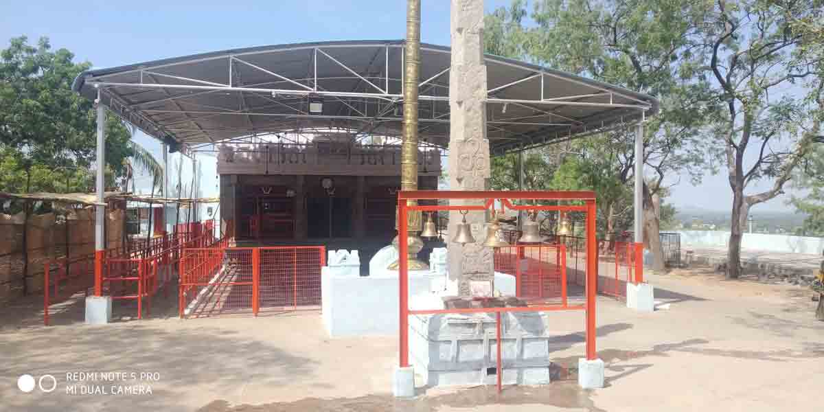 బ్రహ్మాండ నాయకుడికి బ్రహ్మోత్సవం