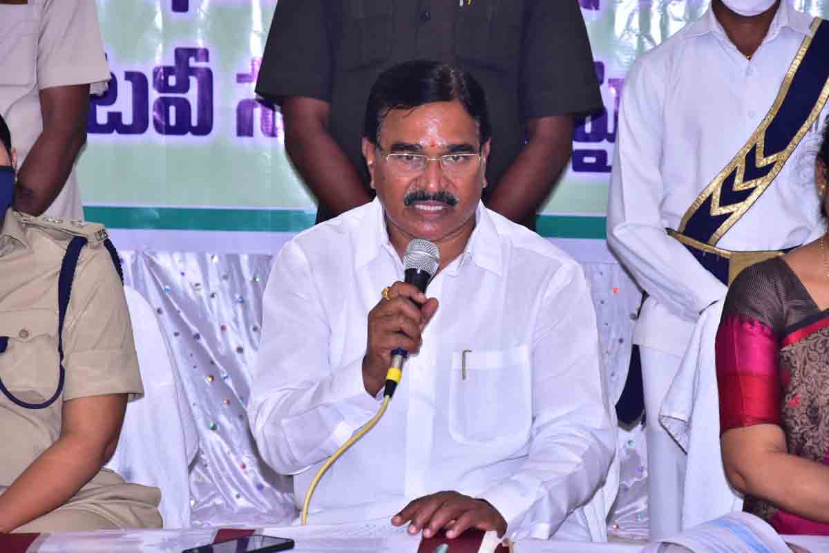 పోడుభూముల సమస్యకు త్వరలో పరిష్కారం
