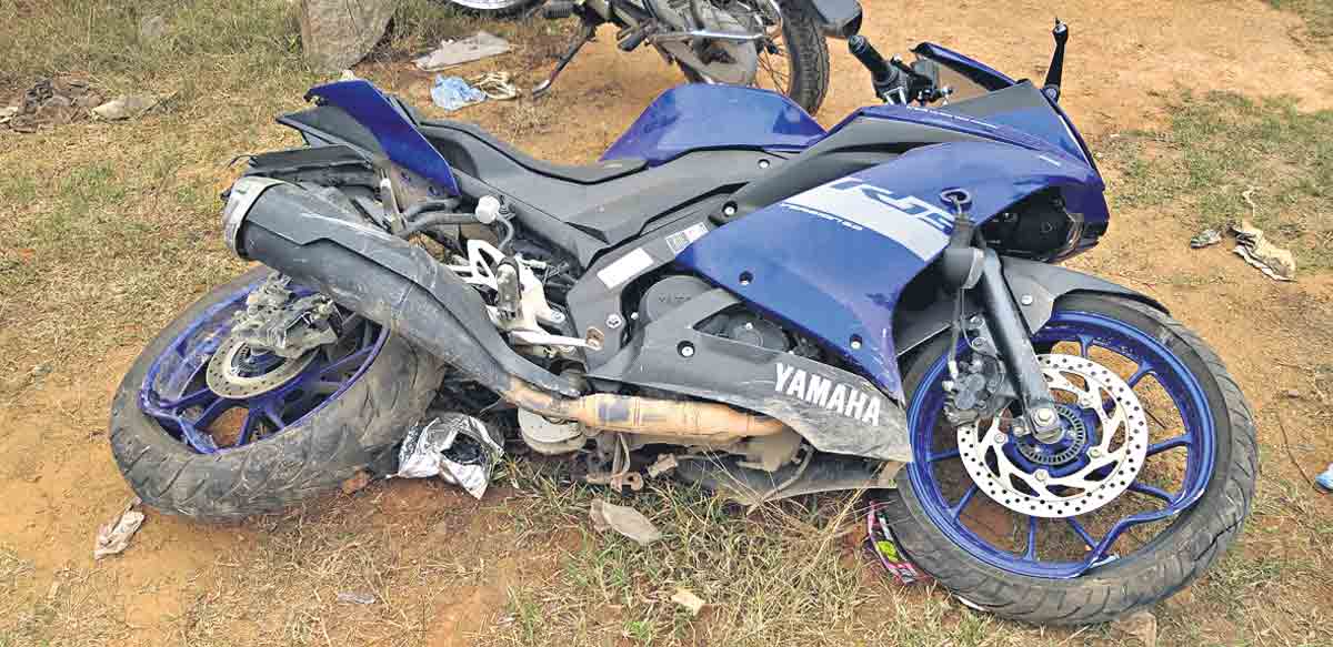 కాదనలేక.. బండి కొనిస్తే…