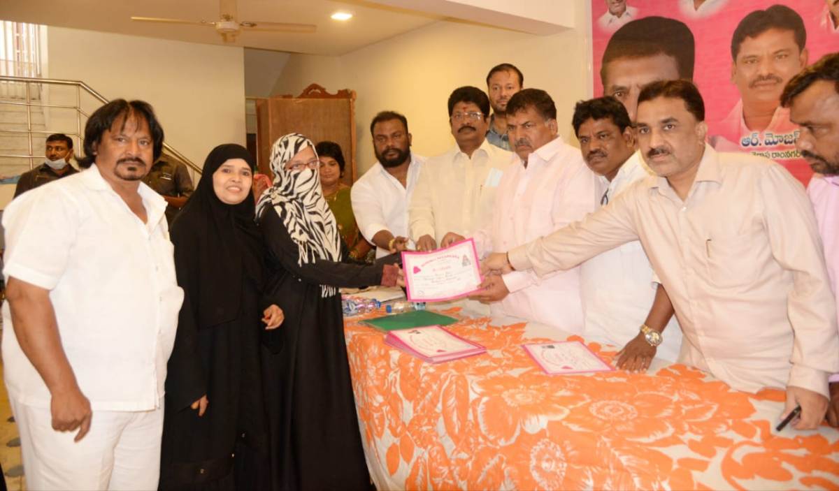 Self employment | మహిళలు స్వయం ఉపాధి రంగాలలో రాణించాలి : ఎమ్మెల్యే ముఠా గోపాల్‌