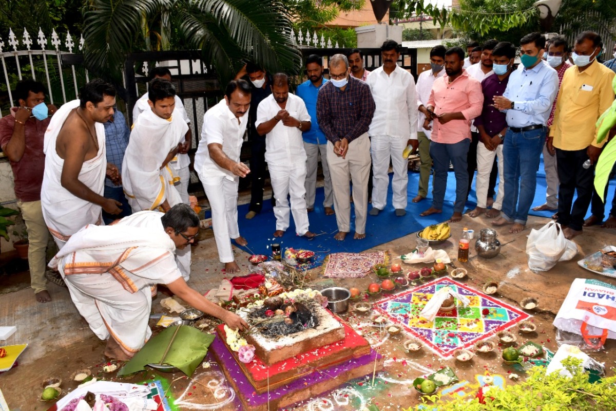 Dhanvantari Jayanti | ప్రజల్లో నేటికీ ఆయుర్వేద వైద్యంపై ఆసక్తి : ఎమ్మెల్యే దేవిరెడ్డి సుధీర్‌ రెడ్డి