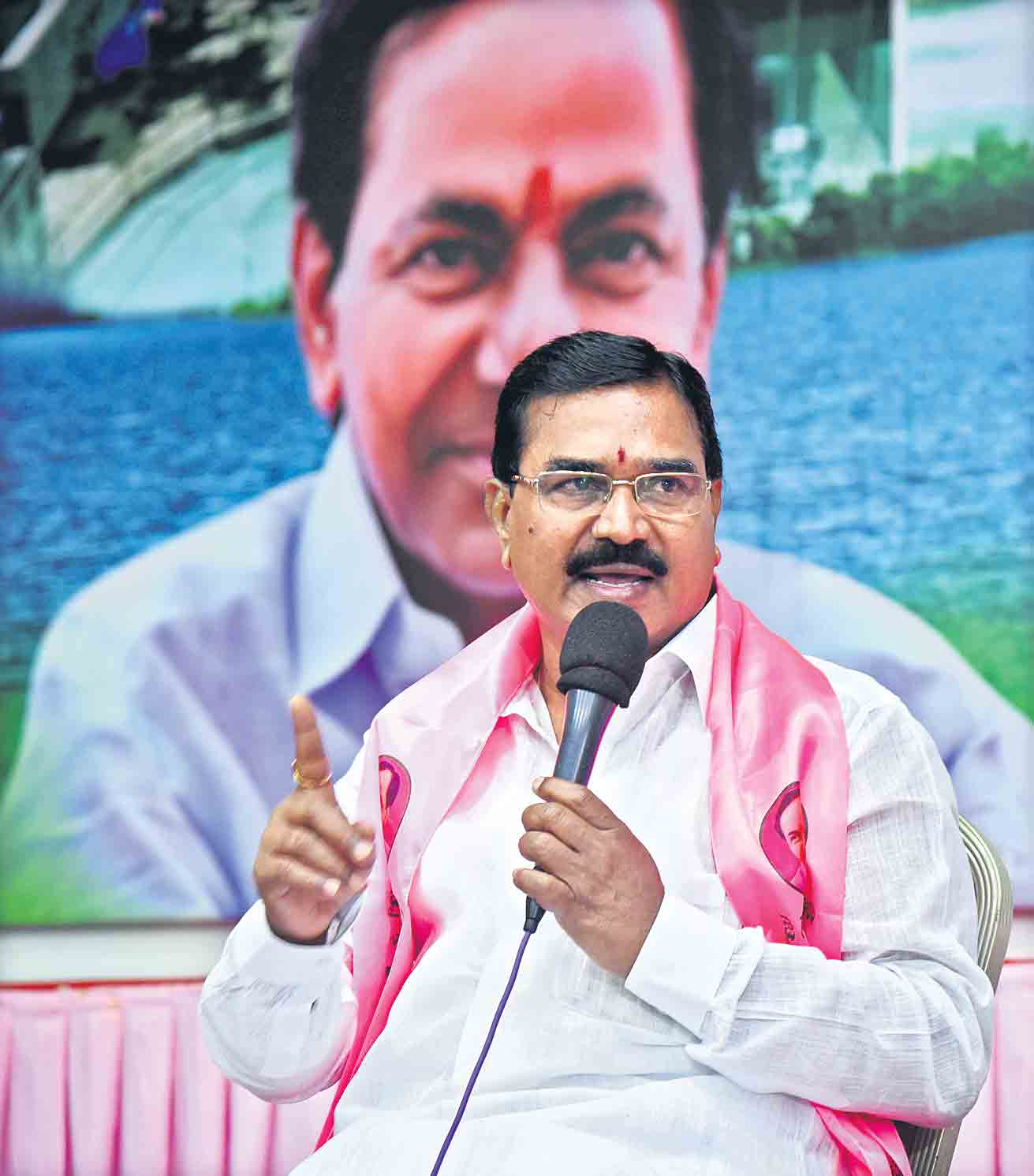 రైతులకు ఏనాడైనా ఏకాణాఇచ్చారా?