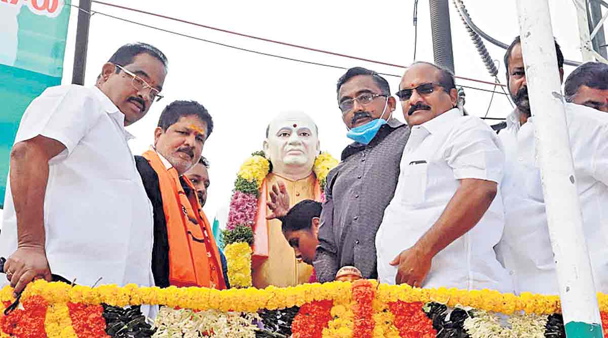 పటేల్‌ సేవలు స్ఫూర్తిదాయకం