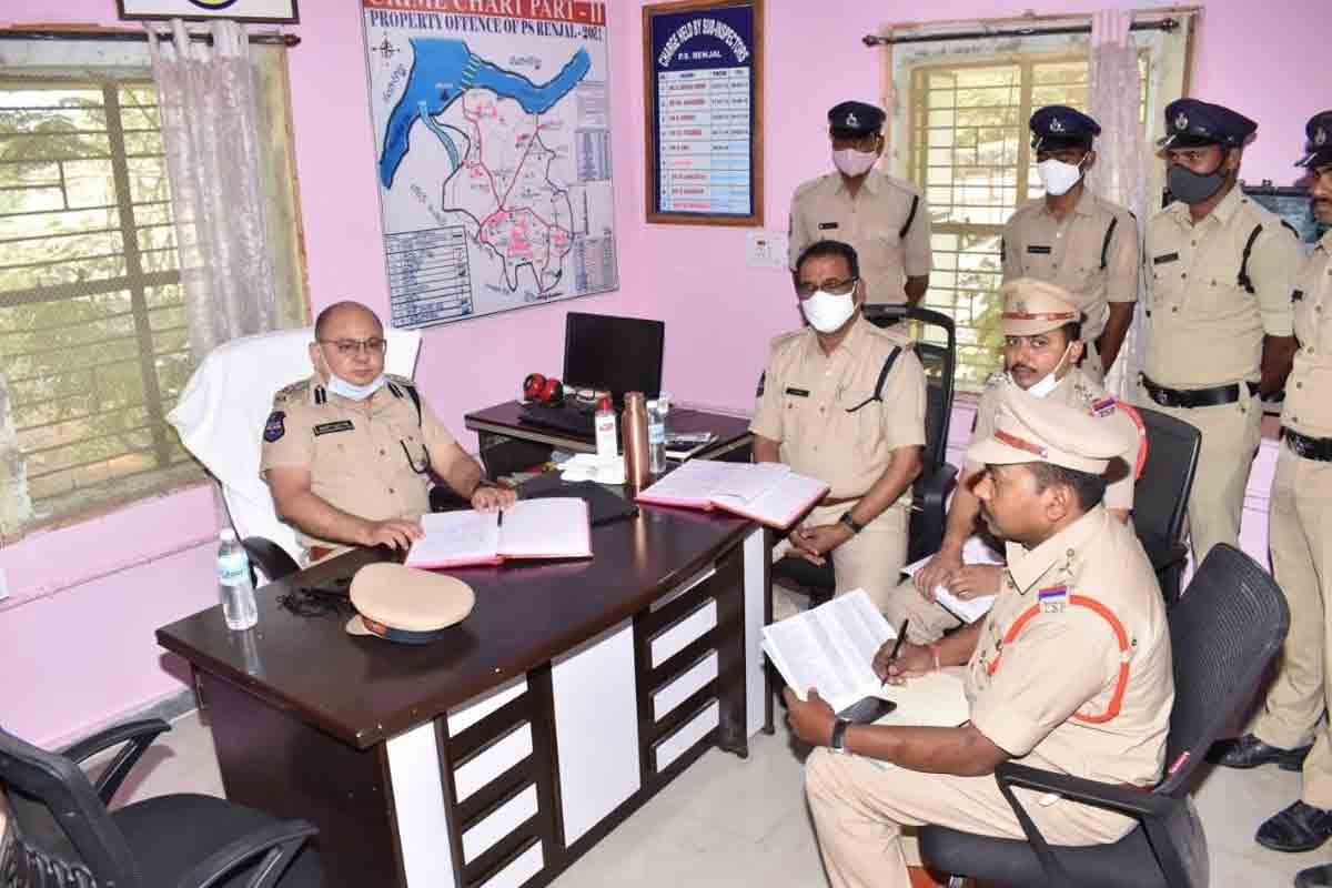 యువత గంజాయికి బానిసలు కావొద్దు