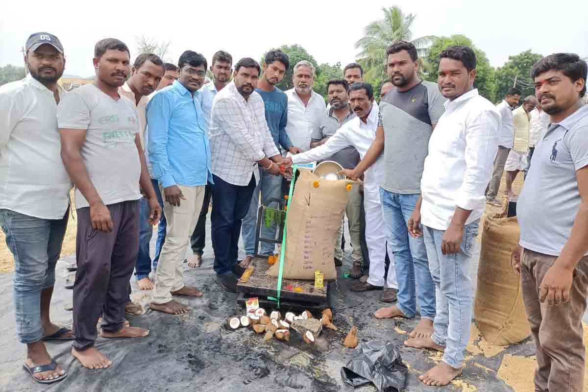 మద్దతు ధర పొందాలి