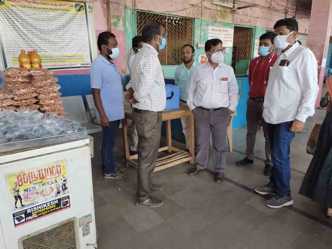 గర్భిణులకు కొవిడ్‌ టీకా తప్పనిసరి