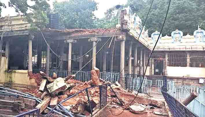 భారీ వర్షాలతో ఏపీకి తీవ్రనష్టం