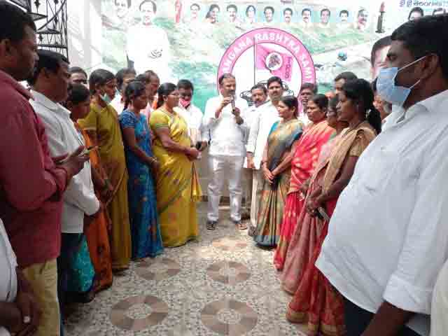 పాలమూరు-రంగారెడ్డిని పూర్తి చేస్తాం